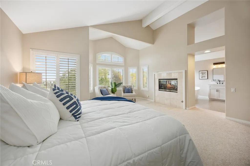 Anaheim Hills, California 92808, United States, 4 Bedrooms Bedrooms, ,4 BathroomsBathrooms,Residential,Active,125627