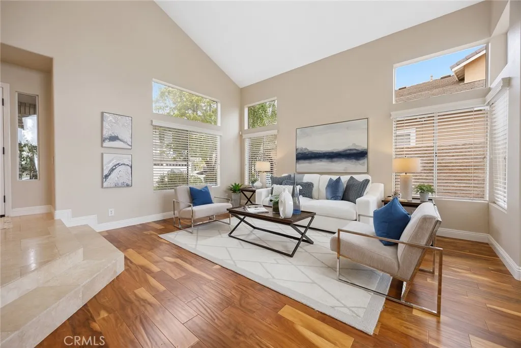 Anaheim Hills, California 92808, United States, 4 Bedrooms Bedrooms, ,4 BathroomsBathrooms,Residential,Active,125627