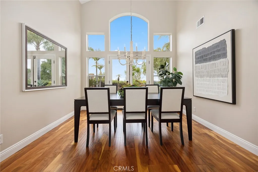 Anaheim Hills, California 92808, United States, 4 Bedrooms Bedrooms, ,4 BathroomsBathrooms,Residential,Active,125627