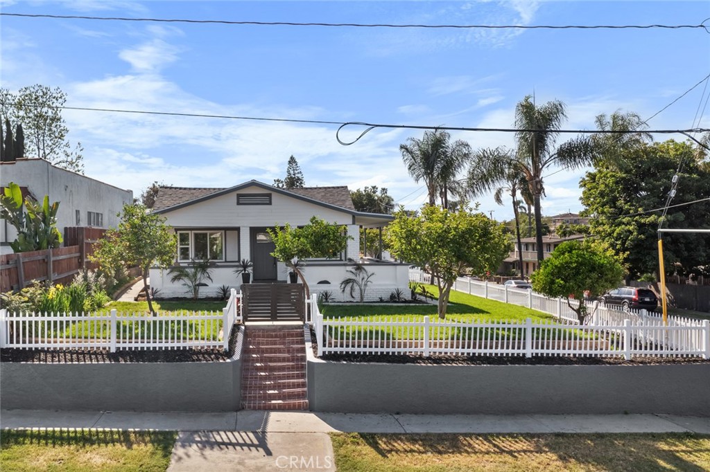 201 S Melrose Street