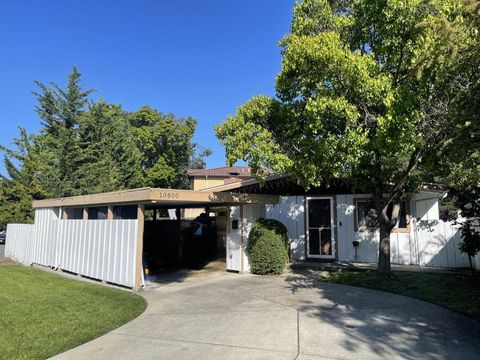Photo of 10600 Gascoigne Drive, Cupertino, CA 95014 (MLS # ML82045159)