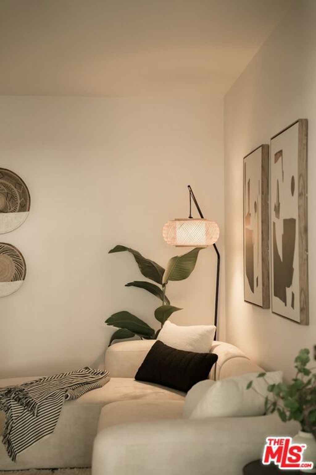 Photo of 2910 Arizona Avenue #1, Santa Monica, CA 90404 (MLS # 25583613)