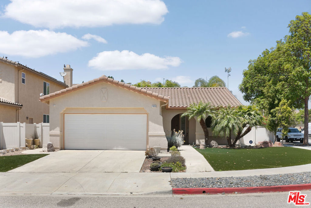 10659 Petunia Street