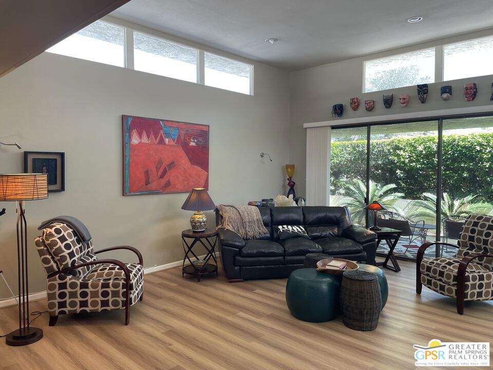 2230 Paseo Del Rey