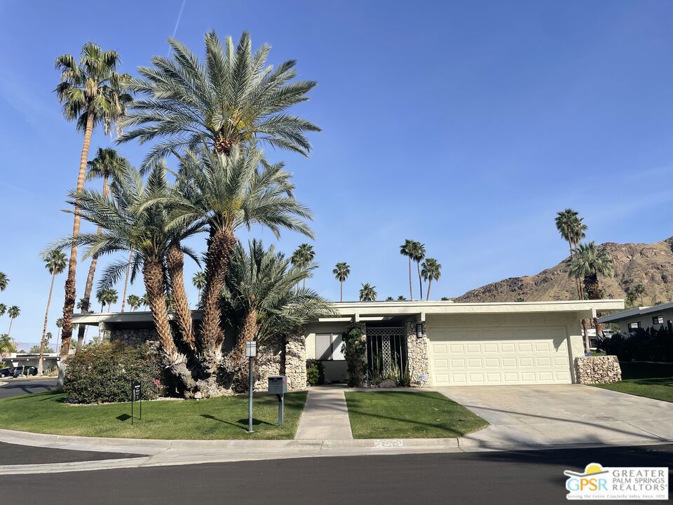 2230 Paseo Del Rey