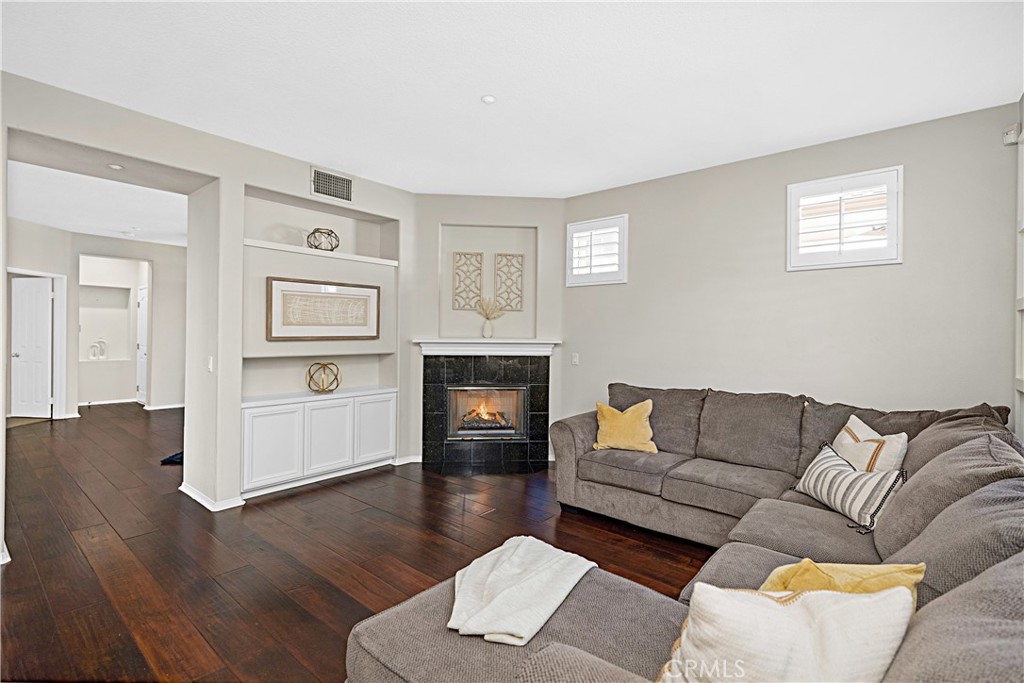 22 Amesbury Court