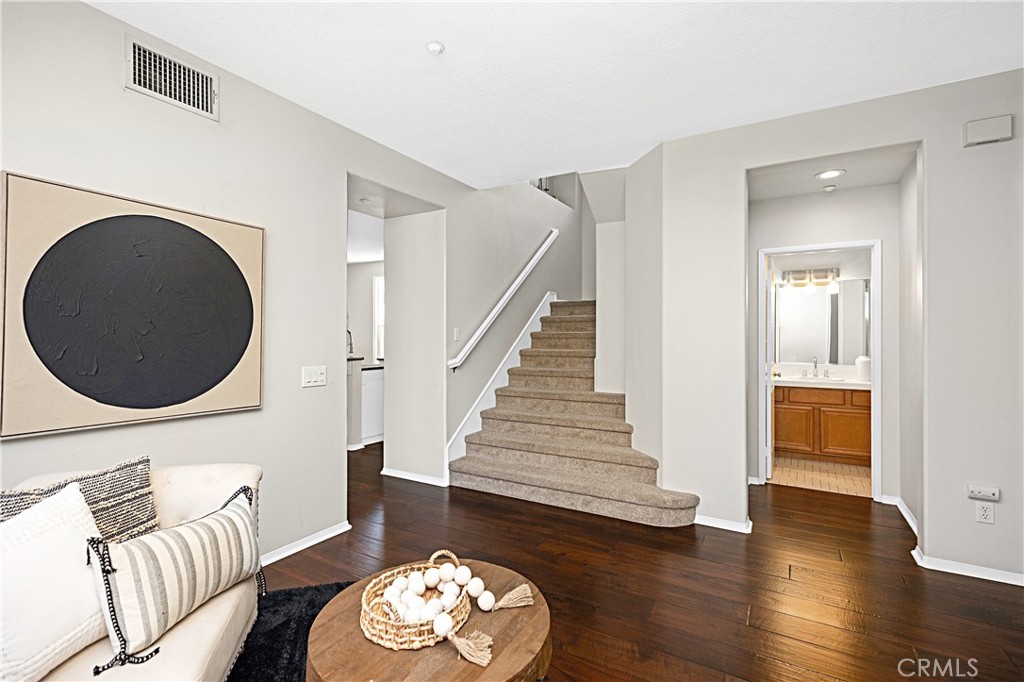 22 Amesbury Court