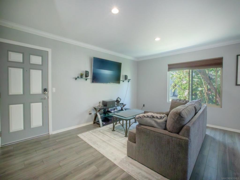 1240 N Broadway Unit 30