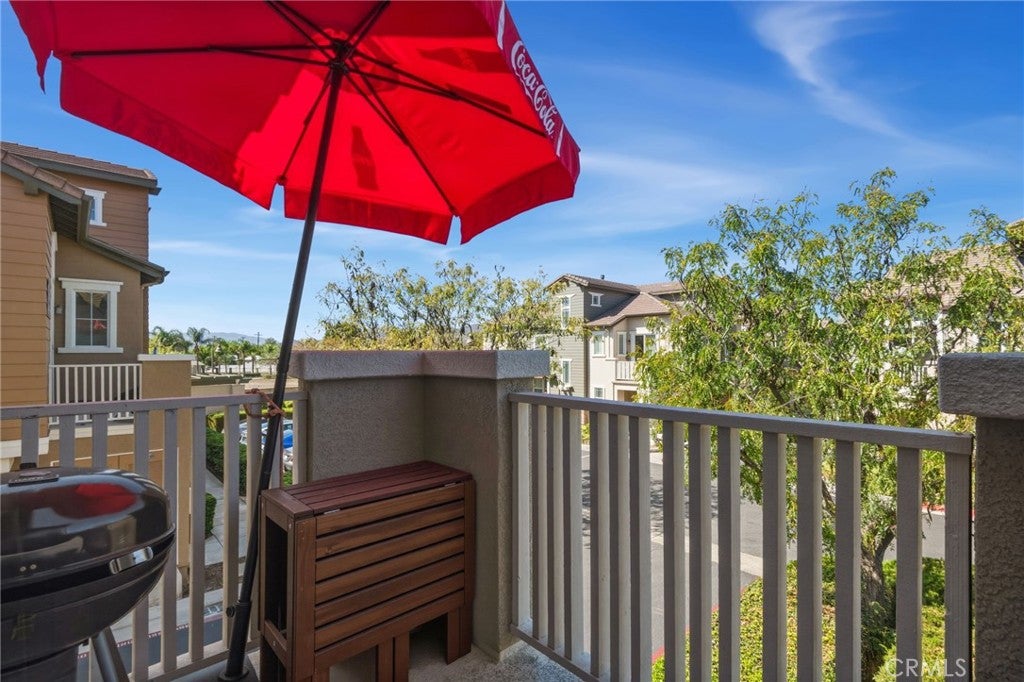 3960 Polk St Unit F