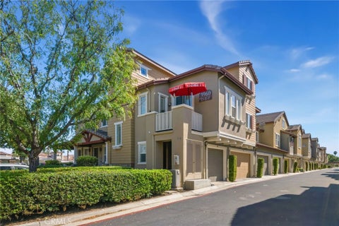 Photo of 3960 Polk St Unit F ST, Riverside, CA 92505 (MLS # CV26223132)