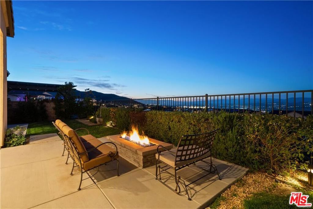 Cresta - Residential