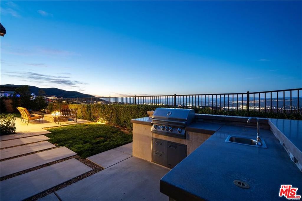 Cresta - Residential