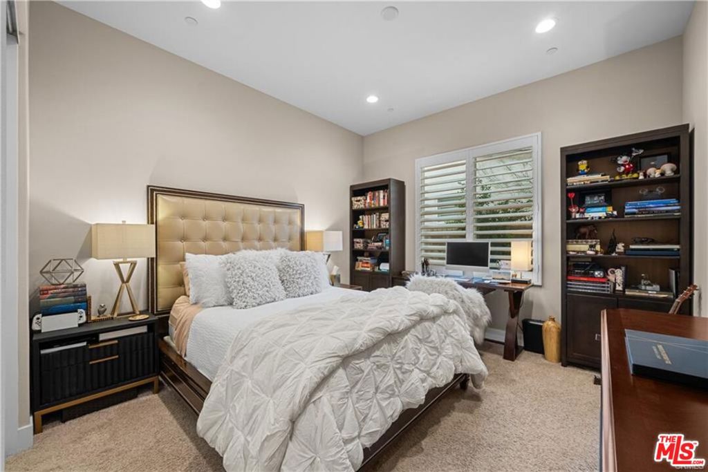 Cresta - Residential