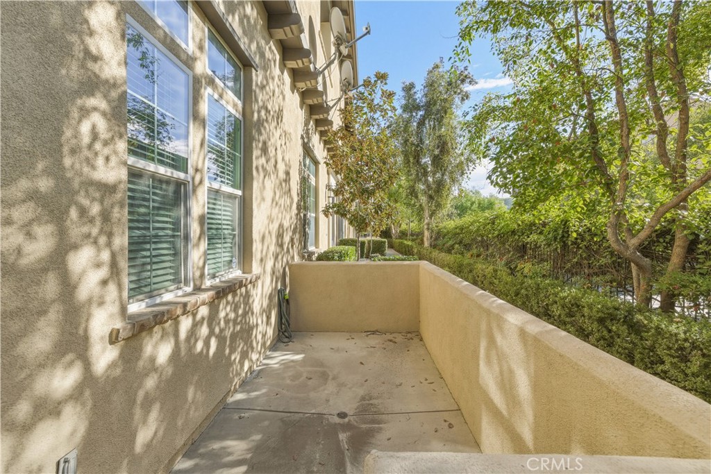 4460 Owens Street 105