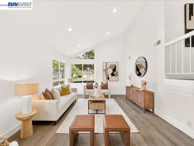 11776 Shadow Dr