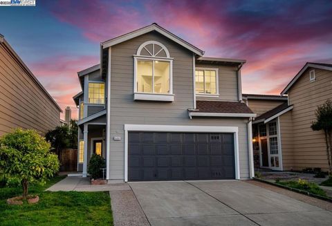5120 Amberwood Dr Fremont CA 94555