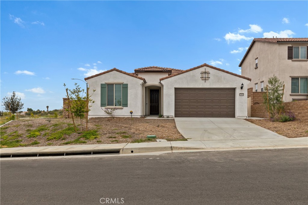 25441 Luna Peak Road