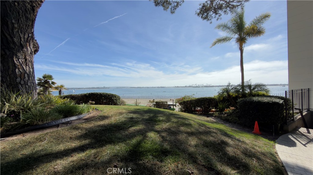 3940 Gresham Street 344