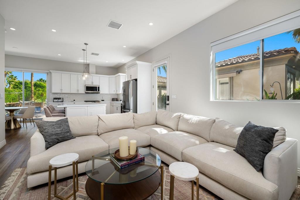 Rancho Santana - Residential