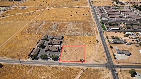 Photo of 0 Sultana, Street, Hesperia, CA 92345 (MLS # HD25147799)