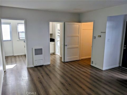 Photo of 208 Granada Ave #208B, Long Beach, CA 90803 (MLS # PW26053547)