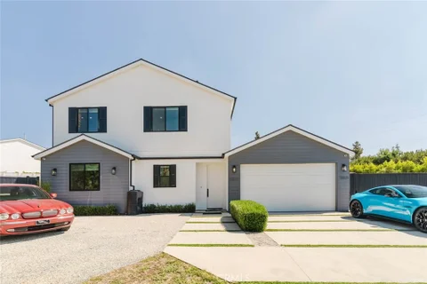 MLS: SR26196808