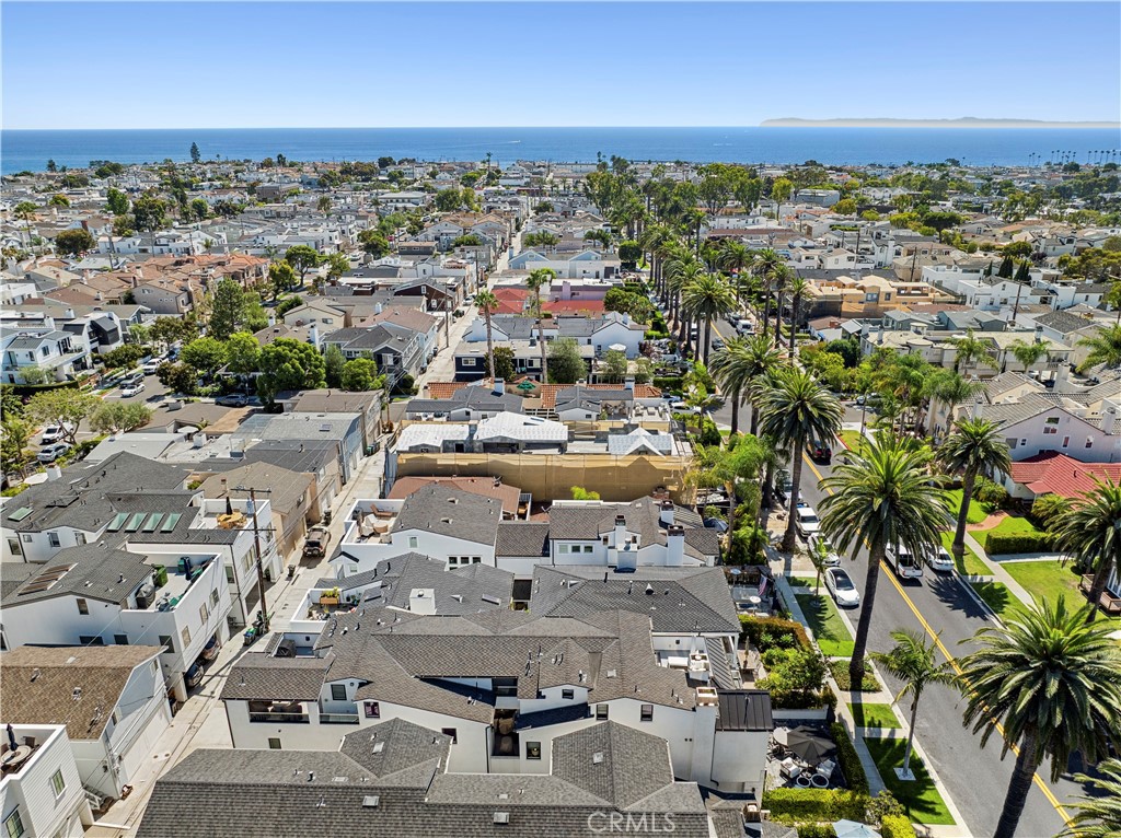 Corona del Mar North of PCH (CNHW) - Residential