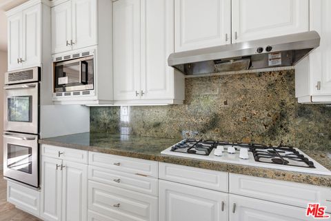 Tiny photo for 24310 Belford Court, West Hills, CA 91307 (MLS # 25627317)