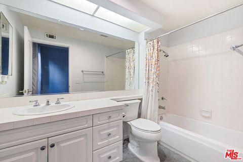 Tiny photo for 24310 Belford Court, West Hills, CA 91307 (MLS # 25627317)