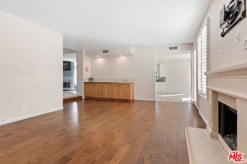 Tiny photo for 24310 Belford Court, West Hills, CA 91307 (MLS # 25627317)