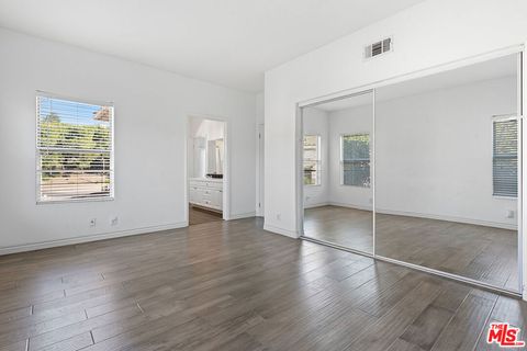 Tiny photo for 24310 Belford Court, West Hills, CA 91307 (MLS # 25627317)