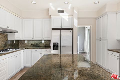 Tiny photo for 24310 Belford Court, West Hills, CA 91307 (MLS # 25627317)