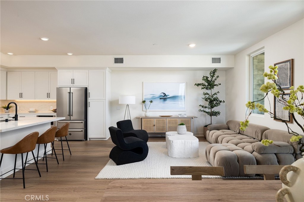 414 Main Street 430