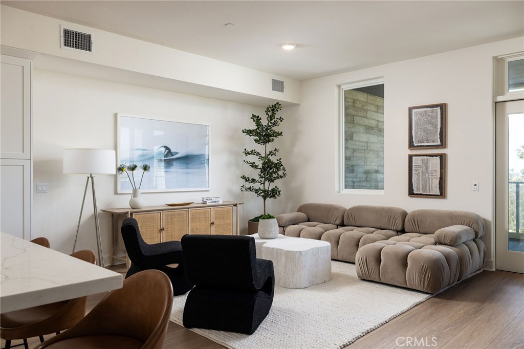414 Main Street 430