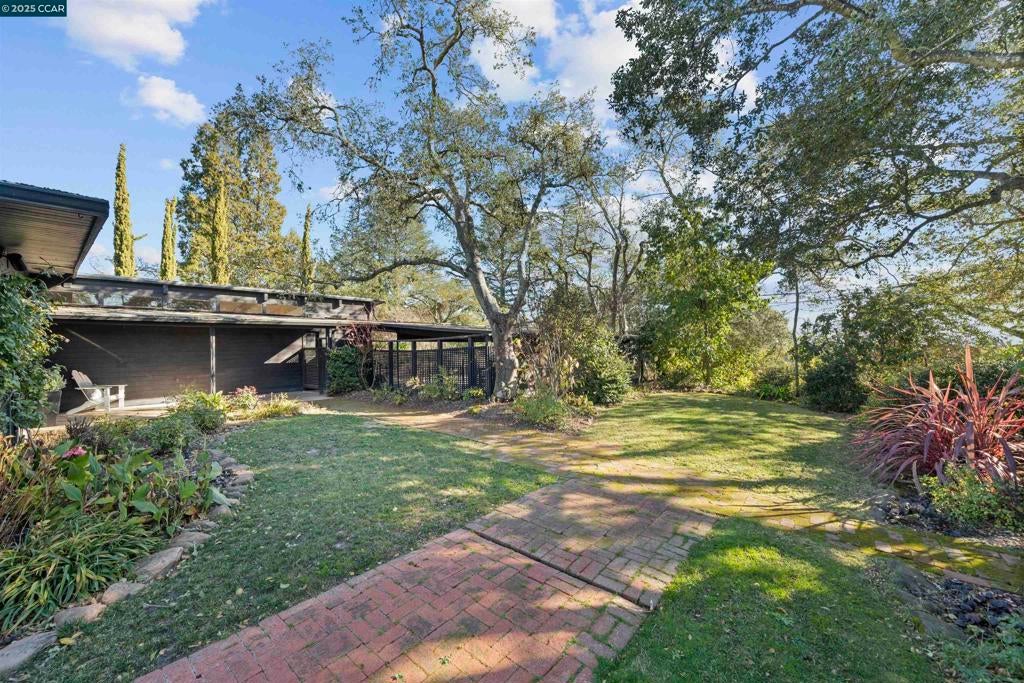 85 El Gavilan Rd