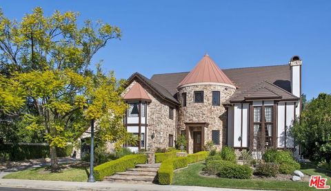 4618 Westchester Drive Woodland Hills CA 91364