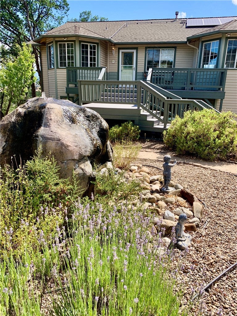 18076 Vista Point Ct