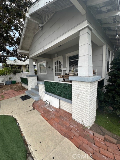 Great Opportunity to purchase a Duplex in the Signal Park track. Great fixer upper potential. Front home is a 3 bedroom 1 bath with a separate area for Laundry and Pantry storage. Back house is a 1 bedroom 1 bath with a carport to fit 2 cars. Units have separate meters. Great corner lot.