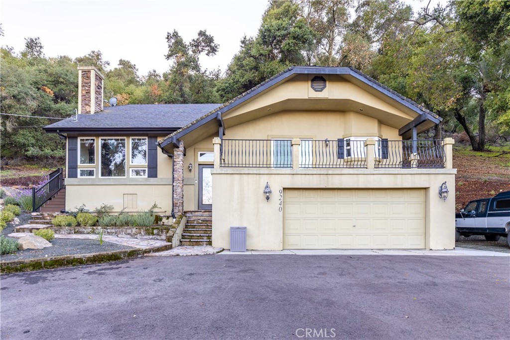 9240 Carmelita