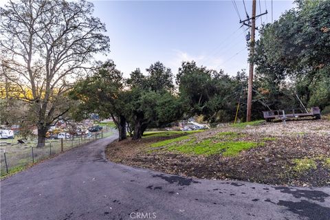 Tiny photo for 9240 Carmelita Ave, Atascadero, CA 93422 (MLS # NS25261471)