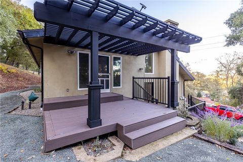 Tiny photo for 9240 Carmelita Ave, Atascadero, CA 93422 (MLS # NS25261471)