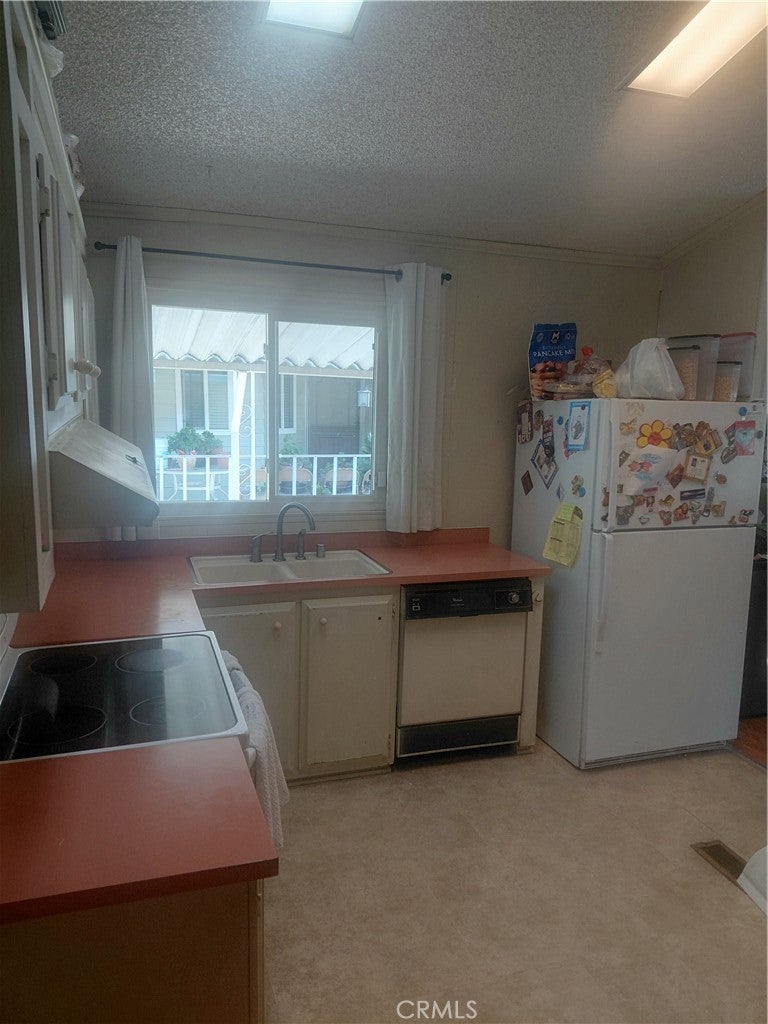 2686 W Mill 59