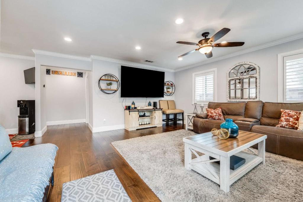 345 N 19th Street