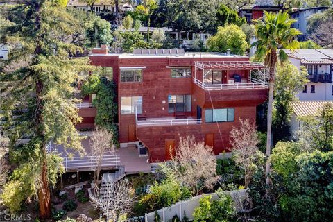 3275 Buckingham Road Glendale CA 91206