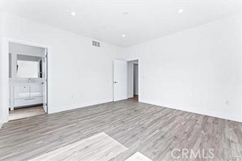 Tiny photo for 51 Kennebec Avenue #3, Long Beach, CA 90803 (MLS # PV25186703)