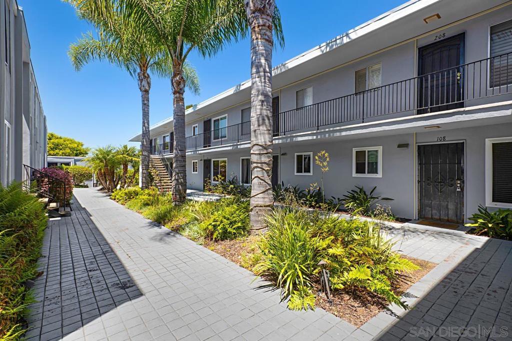 Own your slice of paradise in Pacific Beach! This 1 bed, 1 bath condo offers the best of coastal living in one of San Diego’s most sought-after neighborhoods. Located in a quiet, well-maintained complex, this first-floor unit features a spacious living room and an expansive bedroom—perfect for relaxing after a day at the beach. Enjoy the convenience of being less than a mile from the bay, a 9-minute bike ride from the beach, and half a mile from the stunning Kate Sessions Park. Don’t miss your chance to own a piece of PB!