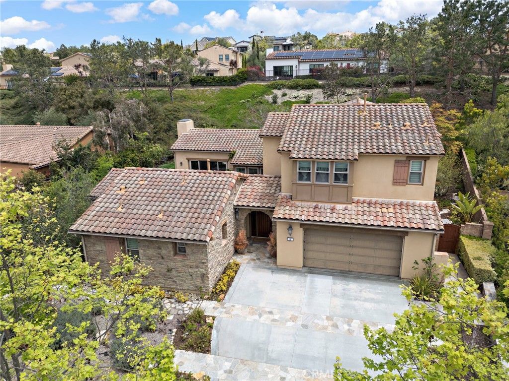 listing image 130722877230349587473