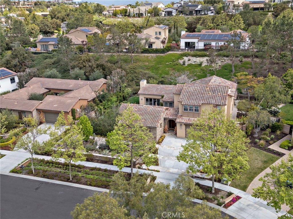 listing image 130722567390903150381