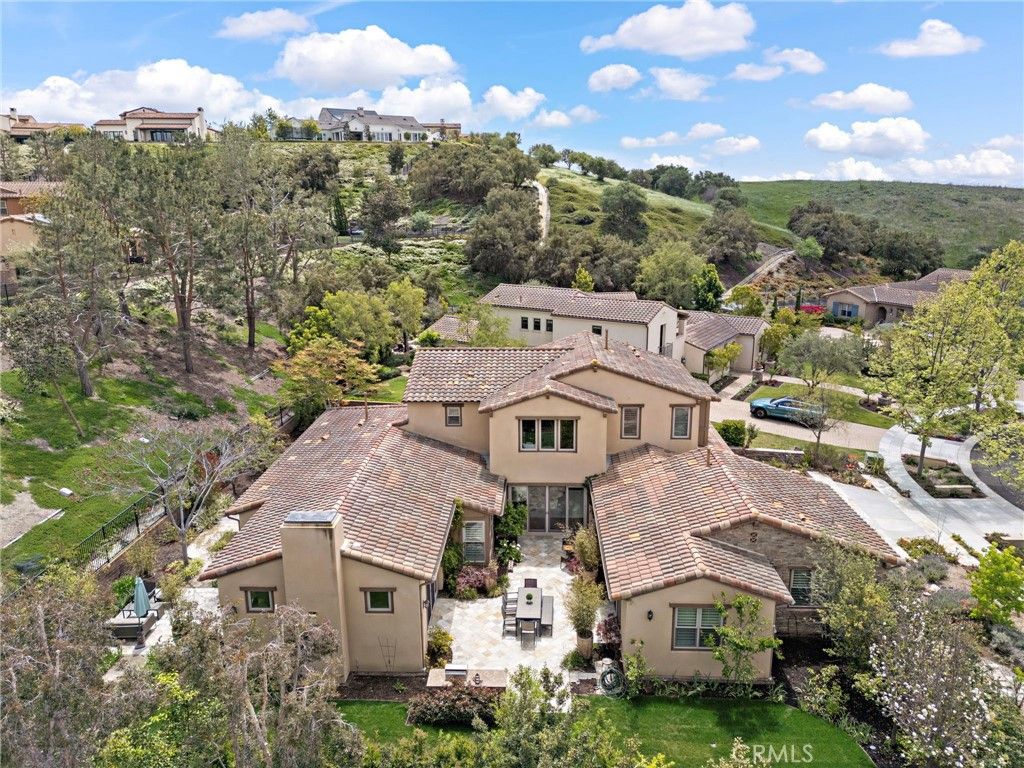 listing image 130726950924646245139