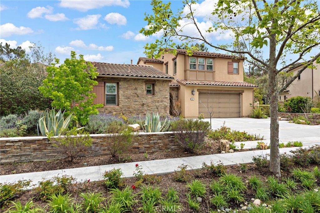 listing image 130720377475133603171